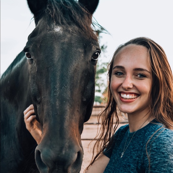 Hi!💞 - Picture 3 of 4